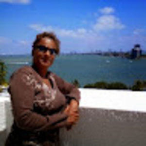 Meet your Posher, Bernadette